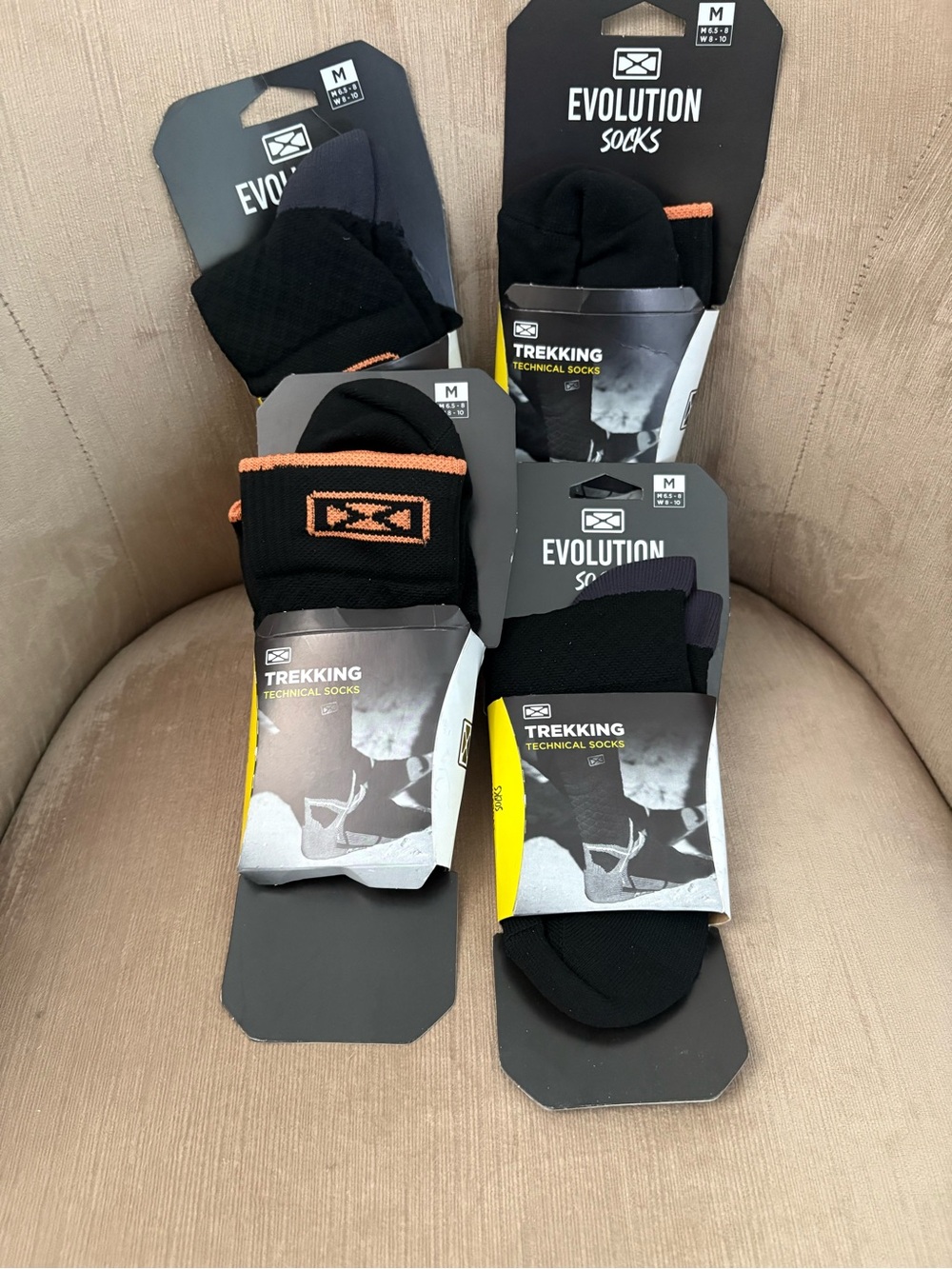 Bundle 4 Trekking Technical Sock Size Medium Outdoor Hiking  Non Slip NWT